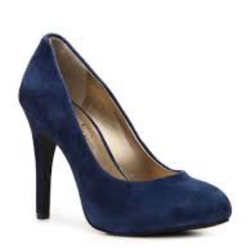 Jessica Simpson sapphire suede heels. Likely worn, good condition. Size 7.